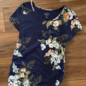 Isabel maternity blue floral t-shirt dress